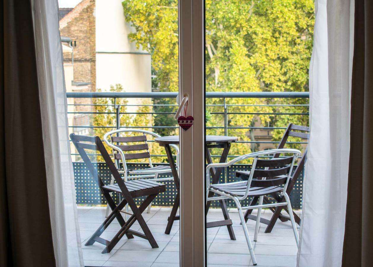 Viola Apartment Budapest Exteriör bild