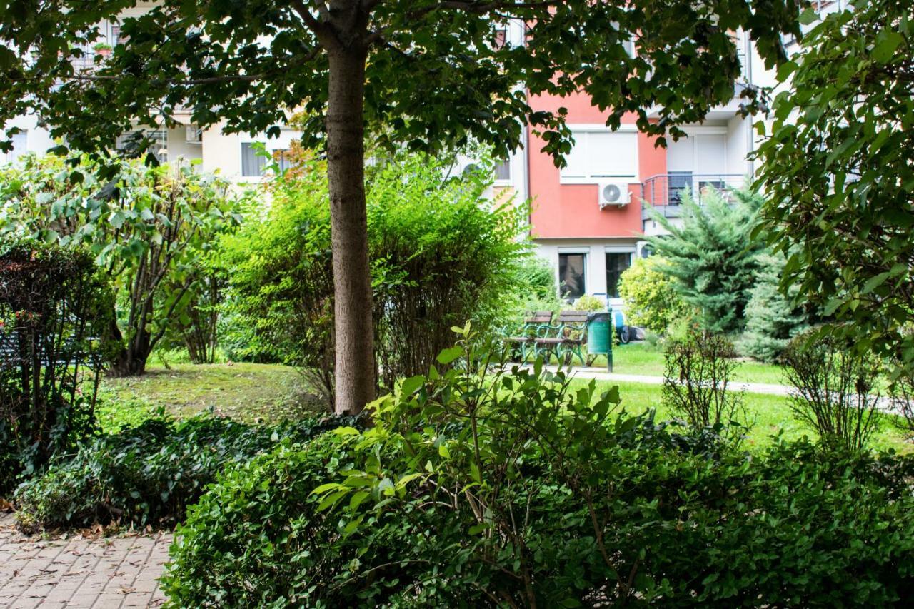 Viola Apartment Budapest Exteriör bild